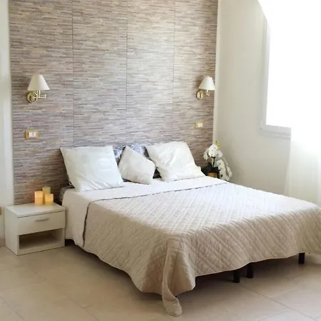 La Ξενοδοχείο με διαμερίσματα 4*