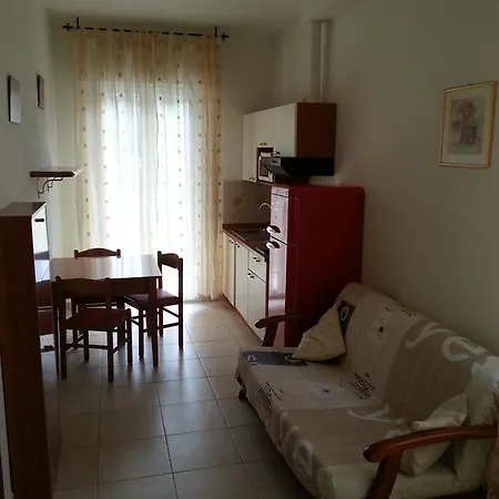 La Hotel apartamentowy 4*