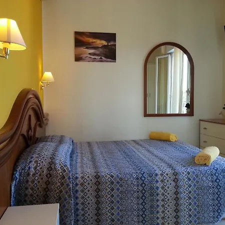 La Hotel apartamentowy 4*